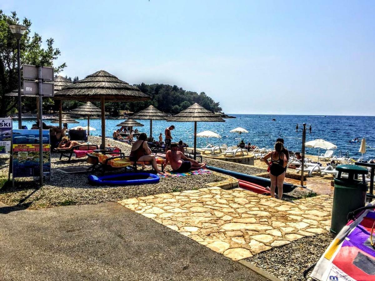 Apartman Maslina Apartment Porec Ngoại thất bức ảnh